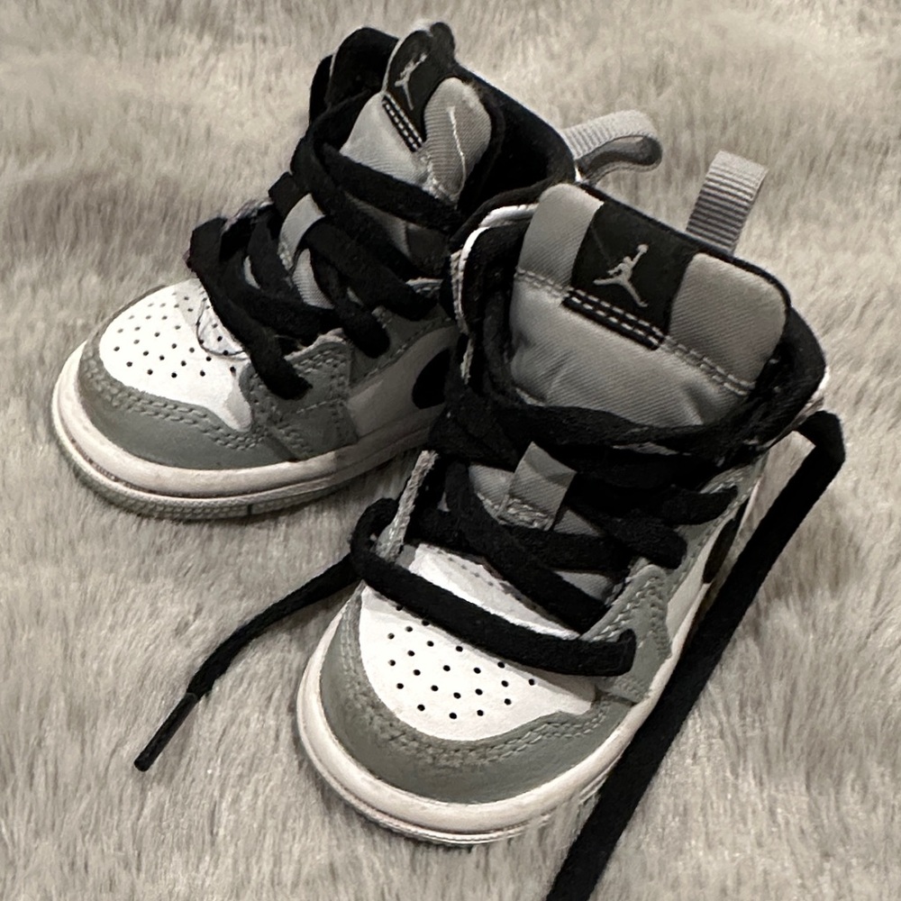 Jordan Kids' Black and White Sneakers